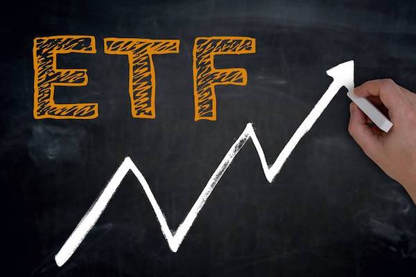 Chứng chỉ quỹ ETF là gì? Cần lưu ý những gì khi mua CCQ ETF?