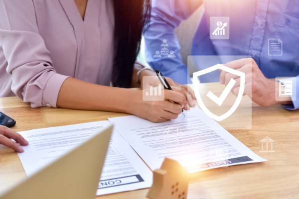 dac-diem-bao-hiem-sinh-ky