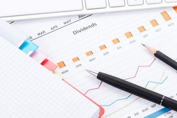 chung-chi-tien-gui-khac-so-tiet-kiem-nhu-the-nao