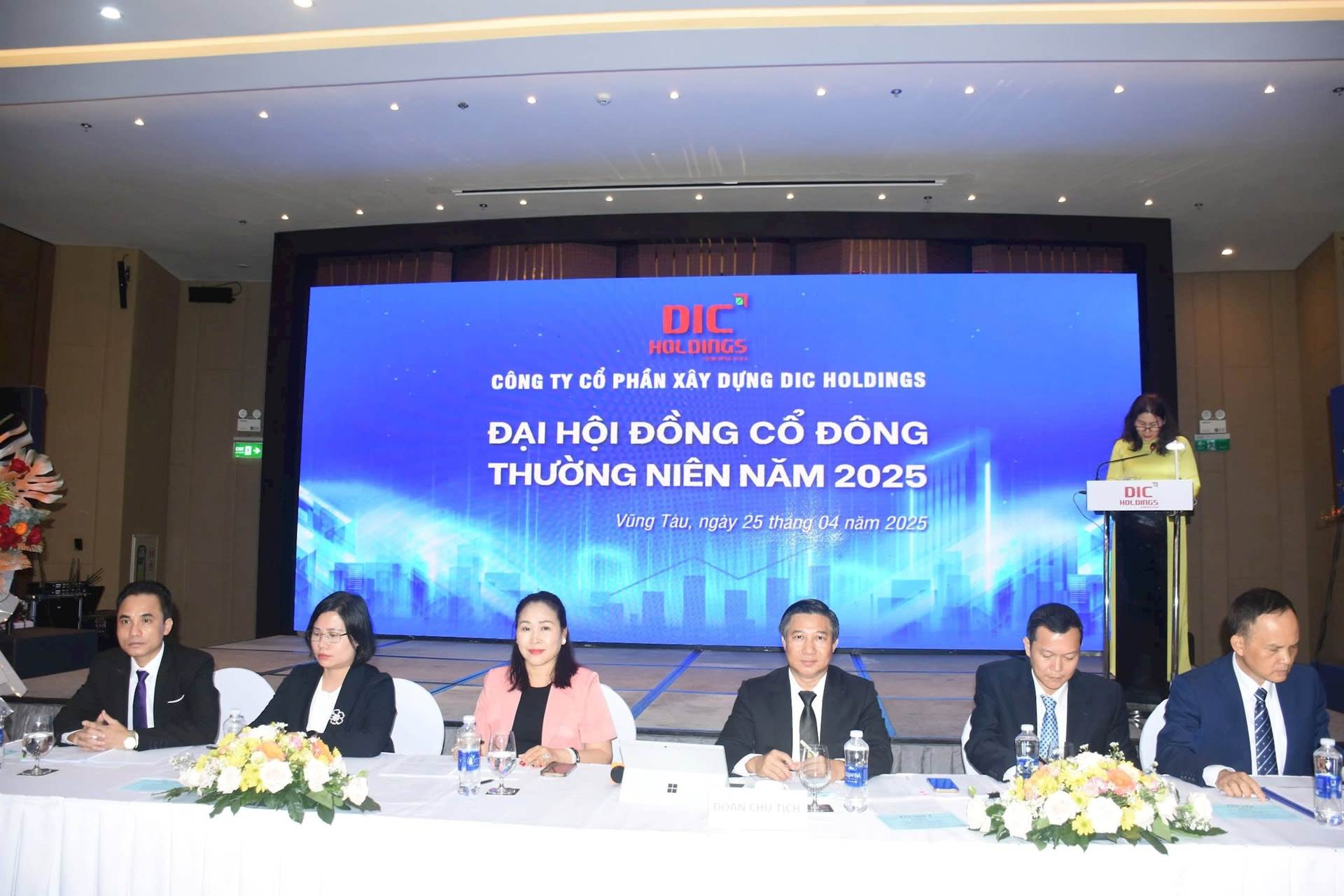 DC4: ĐHĐCĐ DC4 – Đổi tên thành DICERA Holdings, mục tiêu lợi nhuận sau thuế tăng 43%