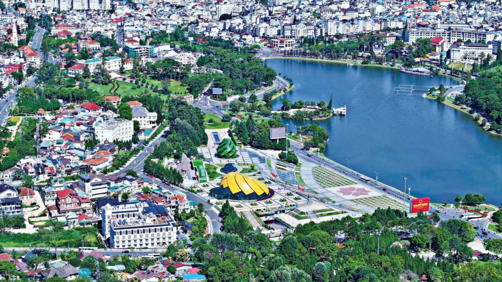 Hơn 300.000 tỷ đồng “xếp hàng” đầu tư vào Lâm Đồng: Lộ diện các siêu dự án của Novaland, Sun Group, Tân Hoàng Minh, DGC, THACO