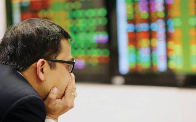 Góc nhìn chuyên gia: Tiếp tục quán tính giảm, VN-Index có thể “lùi” về ngưỡng hỗ trợ gần 1.550–1.580 điểm