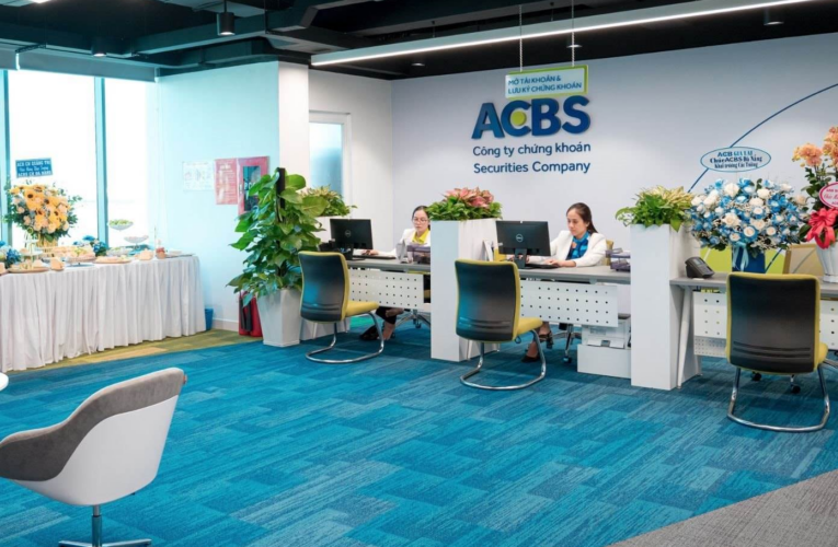 ACB “kéo” 3 bậc xếp hạng tín nhiệm cho ACBS
