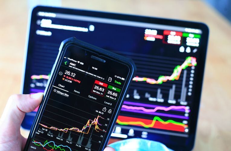 HNX-Index là gì & khác biệt gì so với VN-Index? Ý nghĩa & Cách tính chỉ số HNX-Index